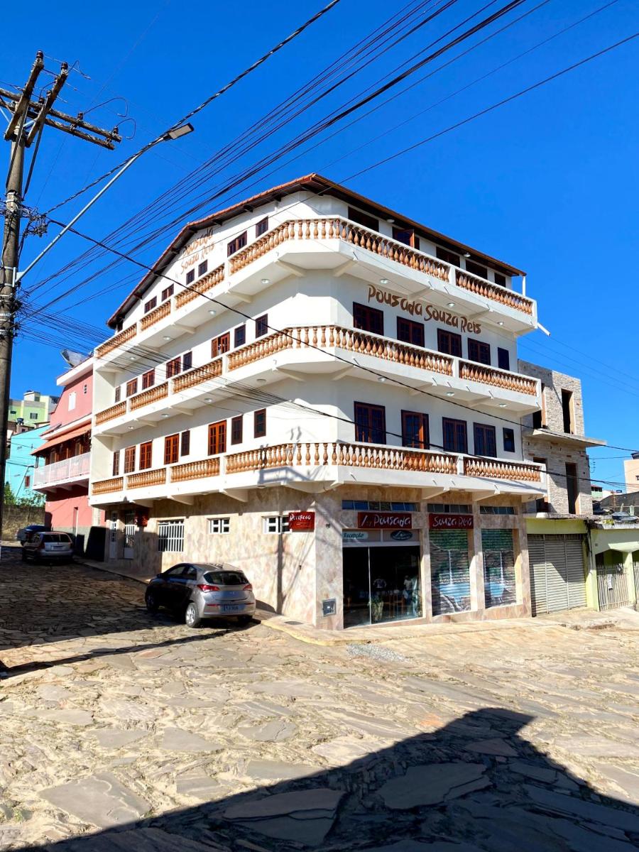 Pousada Souza Reis - Housity