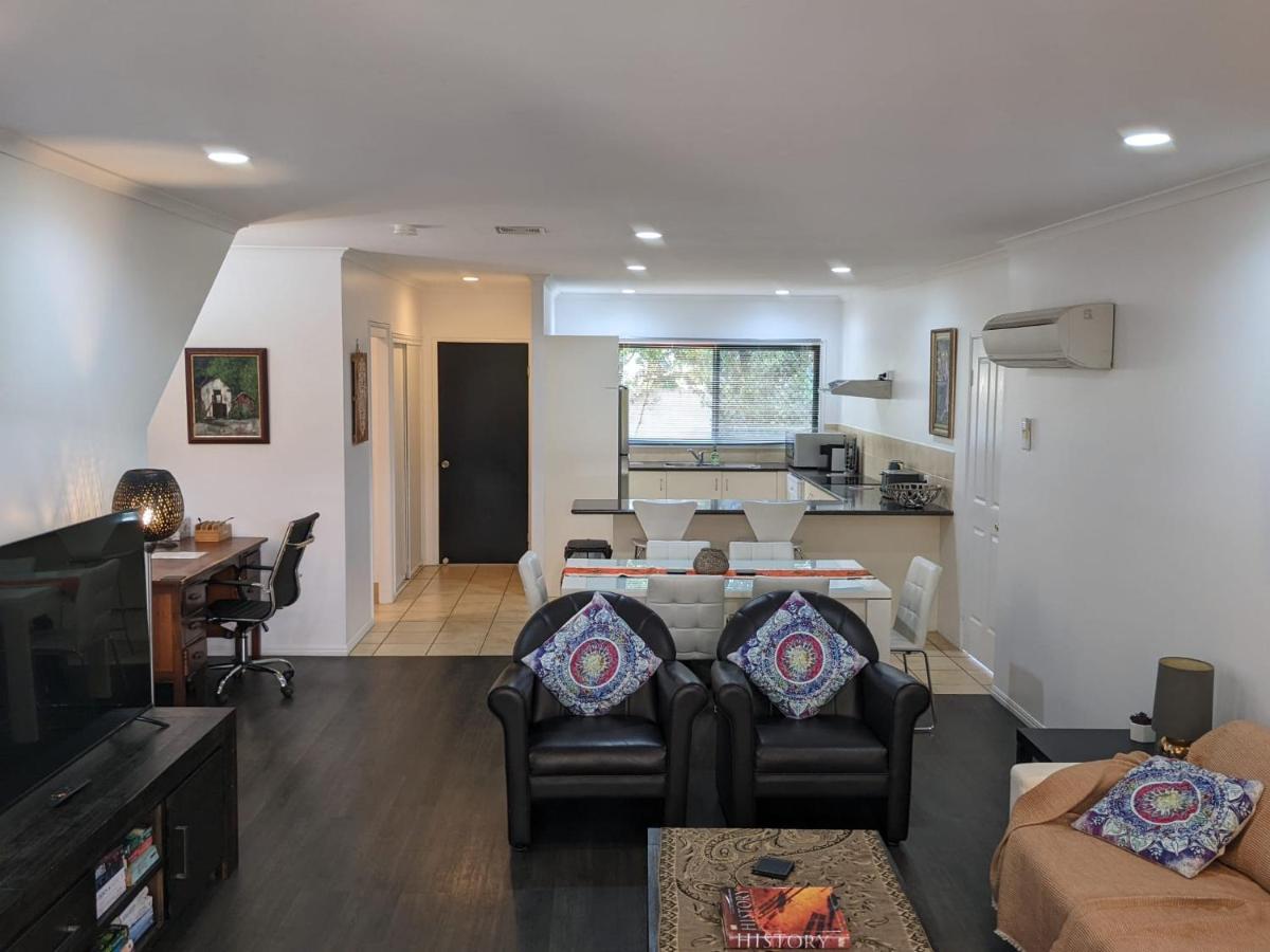 Mudjimba Beach Holiday Home - Housity
