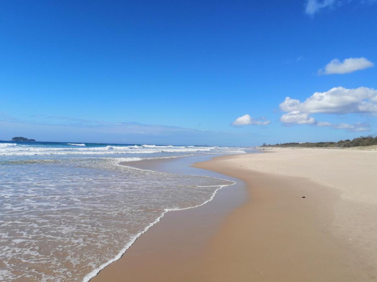 Mudjimba Beach Holiday Home - Housity
