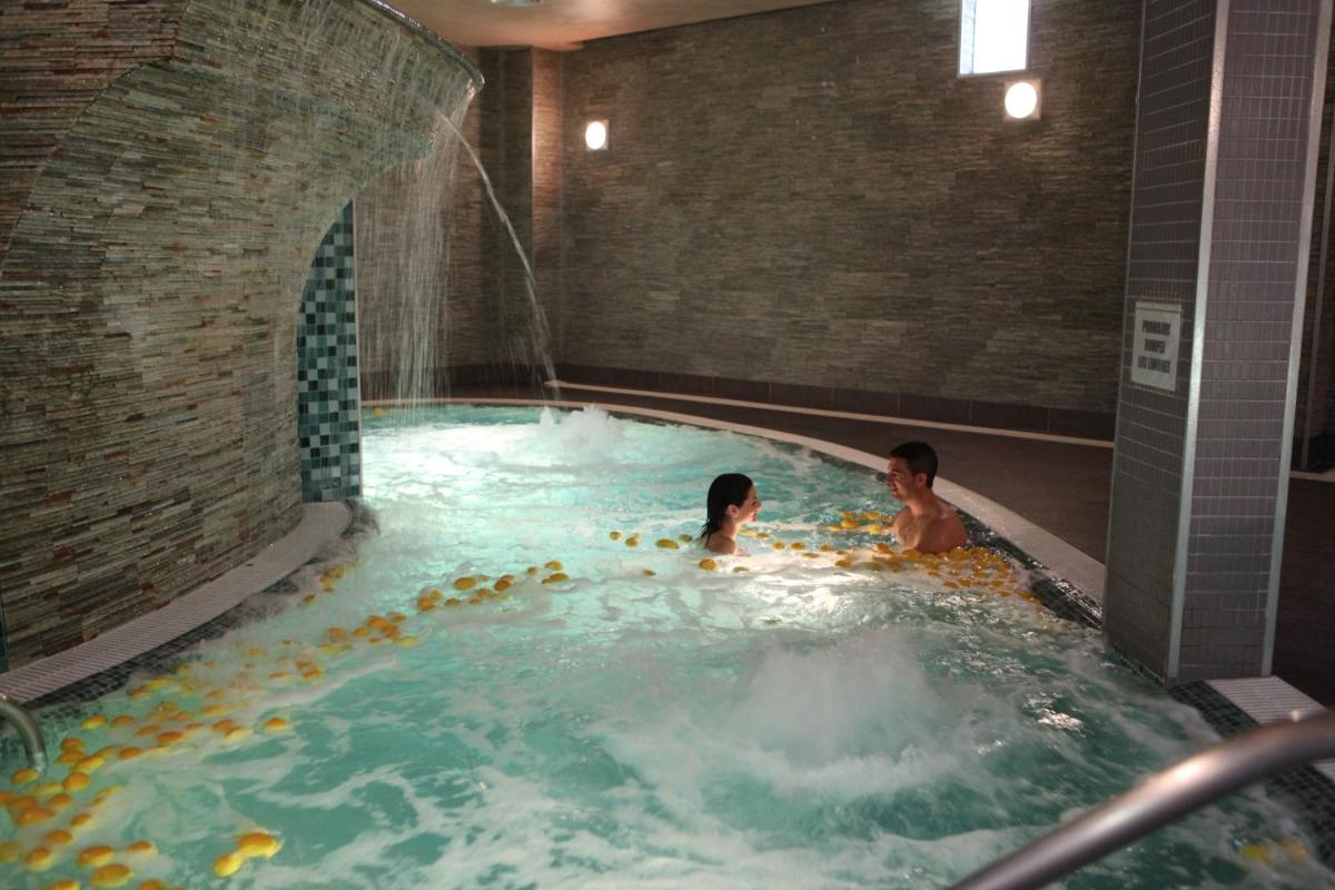Clientes alojados en Balneario de Archena - Hotel León