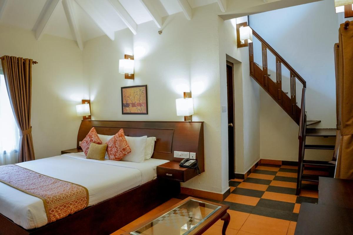 The World Backwaters, Alleppey - Housity