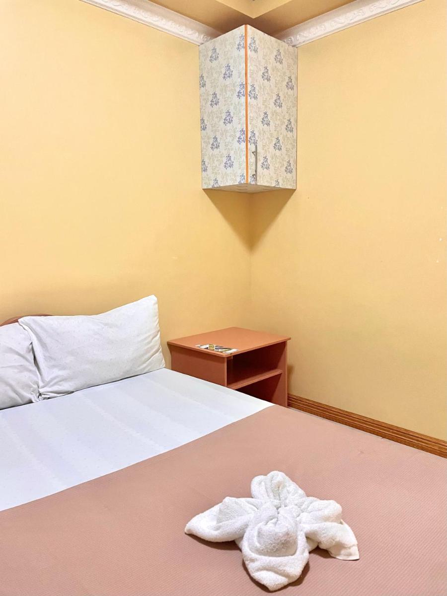 Wency Amor Hotel - Housity