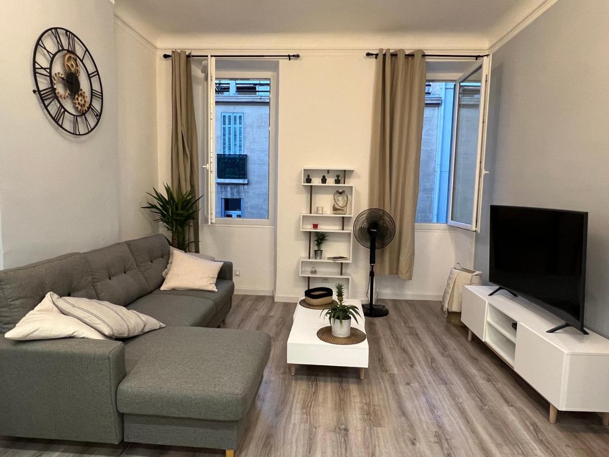 T2 Cosy aux pieds de Notre Dame de la Garde - Housity