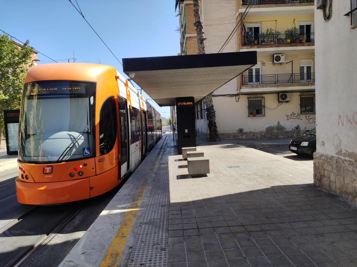 27-1-комната с балконом Alicante - Housity