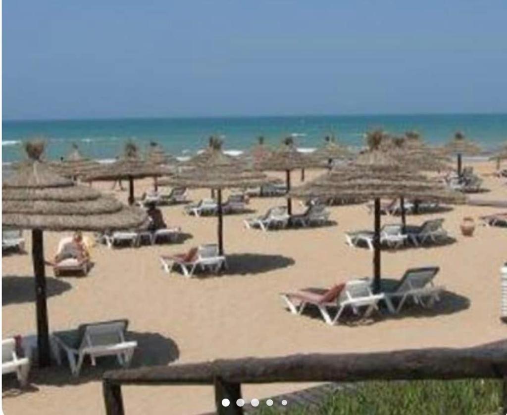 Suitetrails - maison du bonheur en bord de mer avec piscine