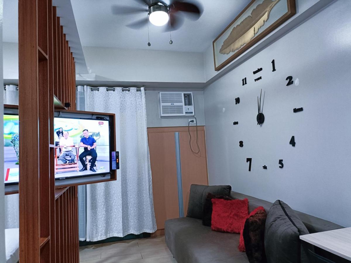 AFFORDABLE TWO PALMTREE VILLAS NEAR NAIA3 NEWPORT BOULEVARD PASAY CITY - Housity