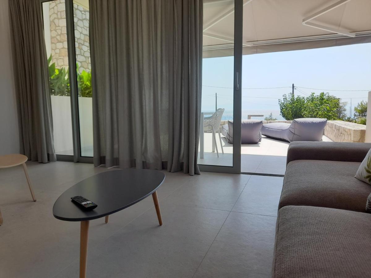 ILIOS H&E house - Housity
