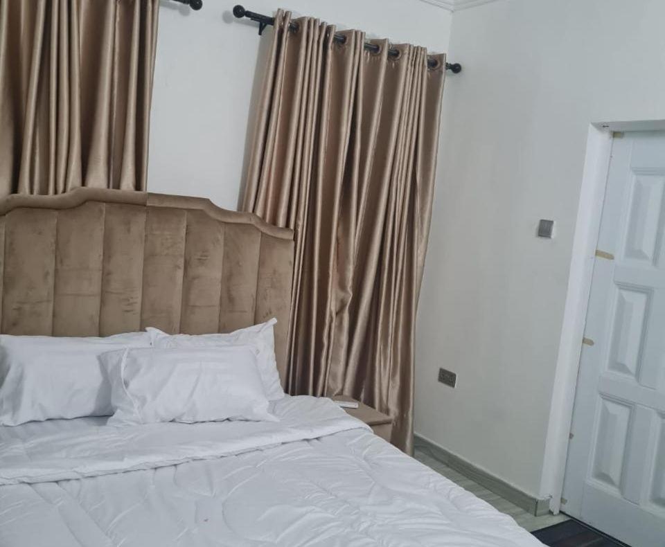 Plistbooking 4 Bedroom Citi View Isheri Apartment - Housity