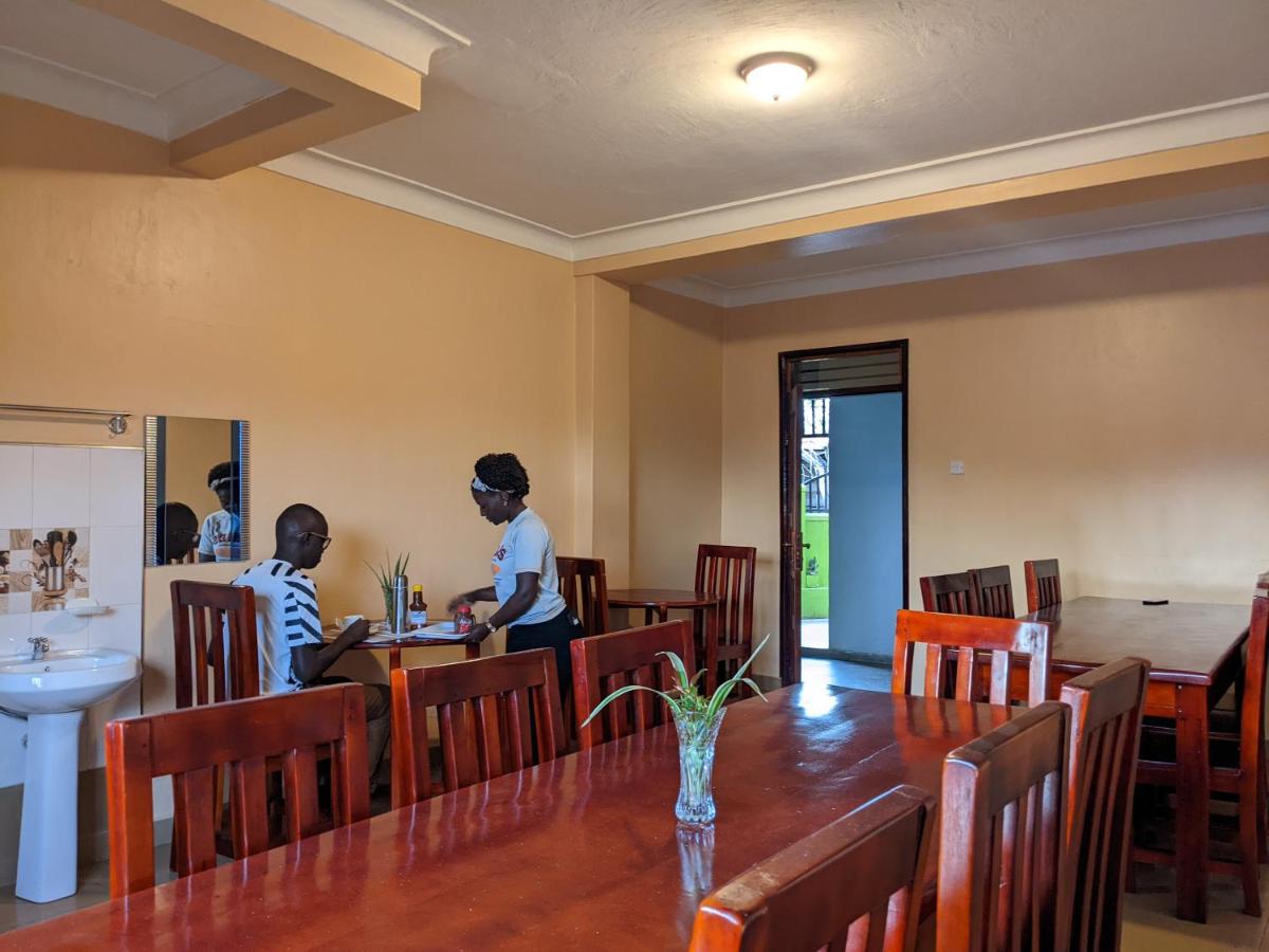 Suitetrails - Kasenene Legacy Hotel