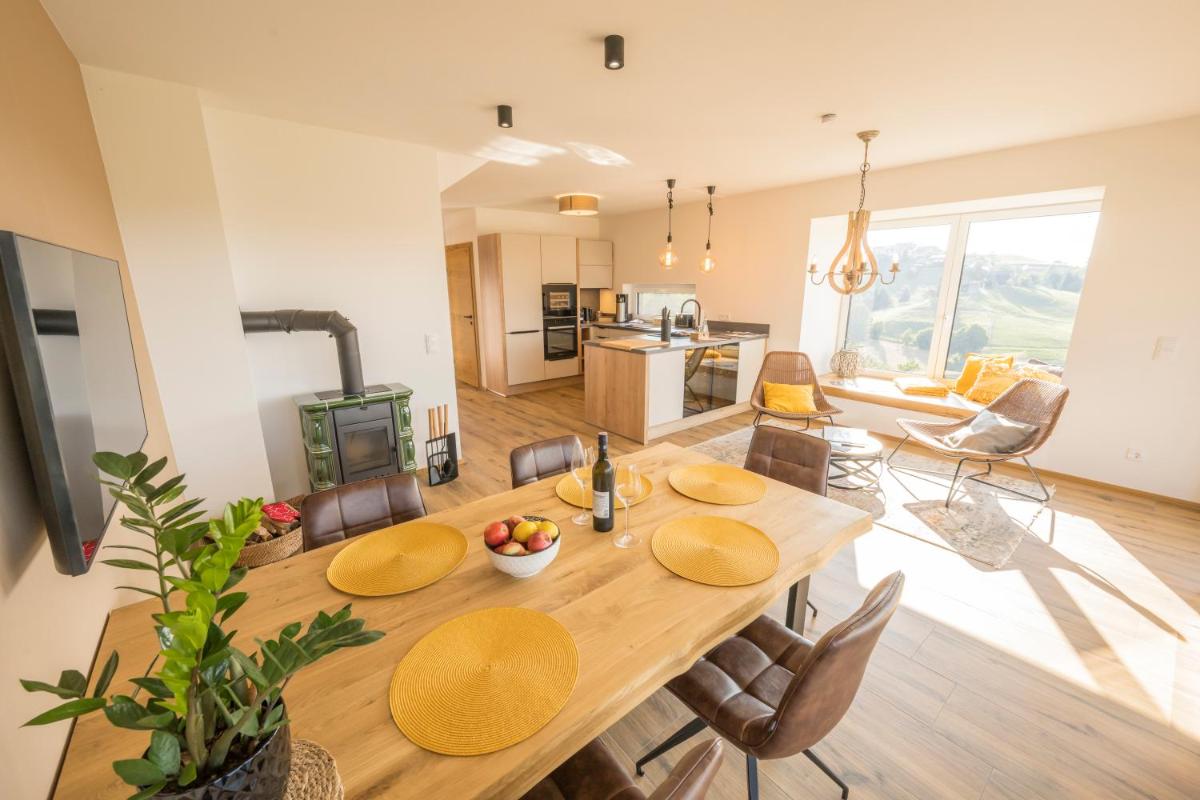 WeinZeit Chalets - Housity