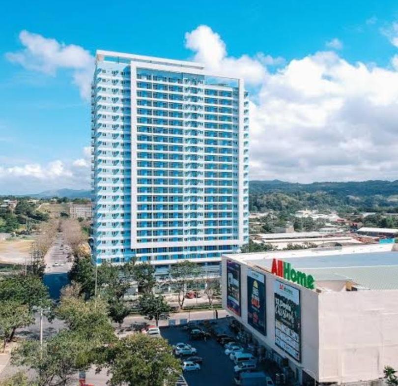 Lifestyle at The Loop Towers Condotel - Housity