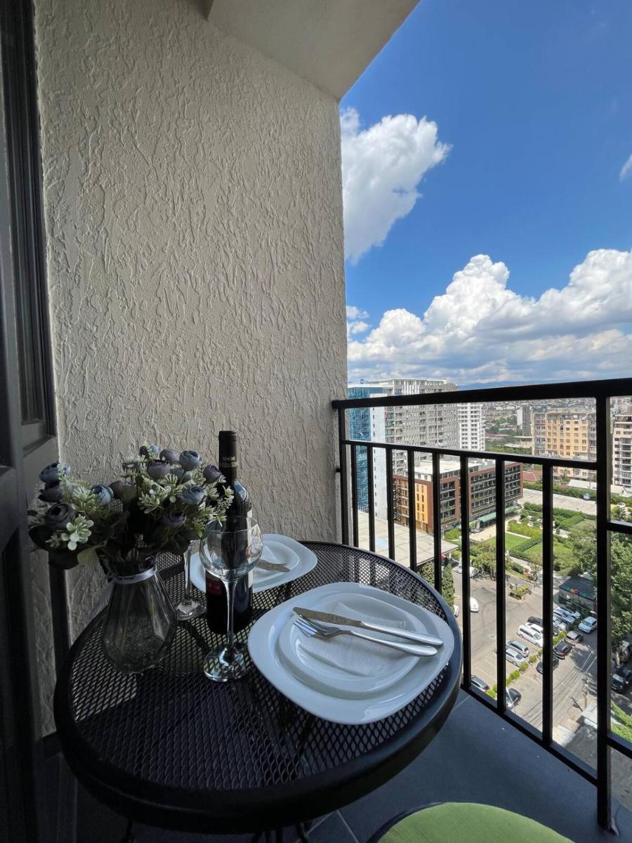 Luxury Apartment, City Center Tbilisi, Orexus Tower - Housity