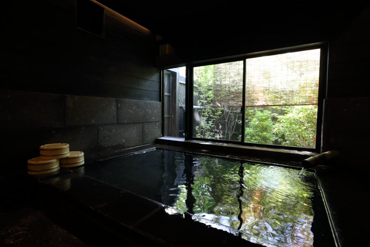 Shinwaen - Housity