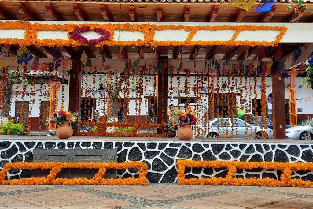 Casa de Campo cerca de Pueblos Mágicos michoacanos - Housity