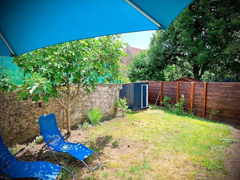 SUPERBE APPARTEMENT AVEC JARDIN ET JACUZZI - Housity