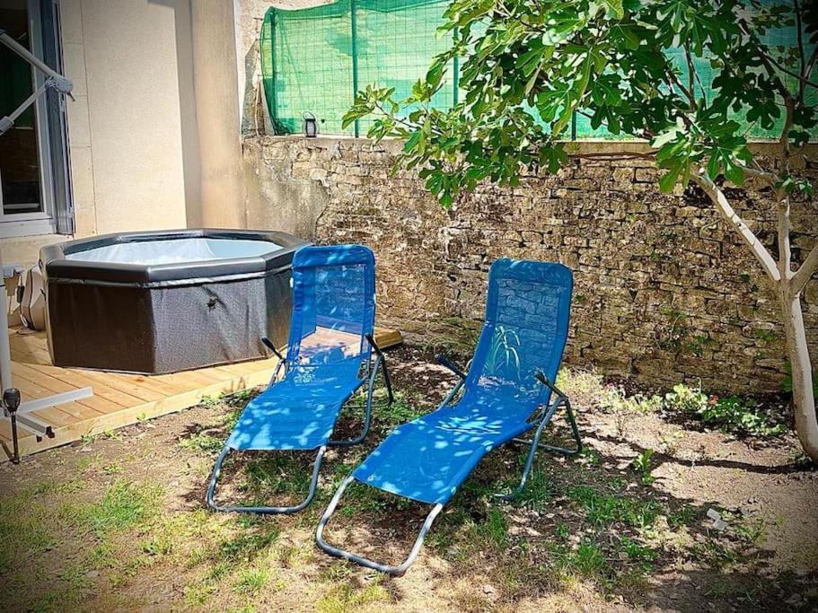SUPERBE APPARTEMENT AVEC JARDIN ET JACUZZI - Housity