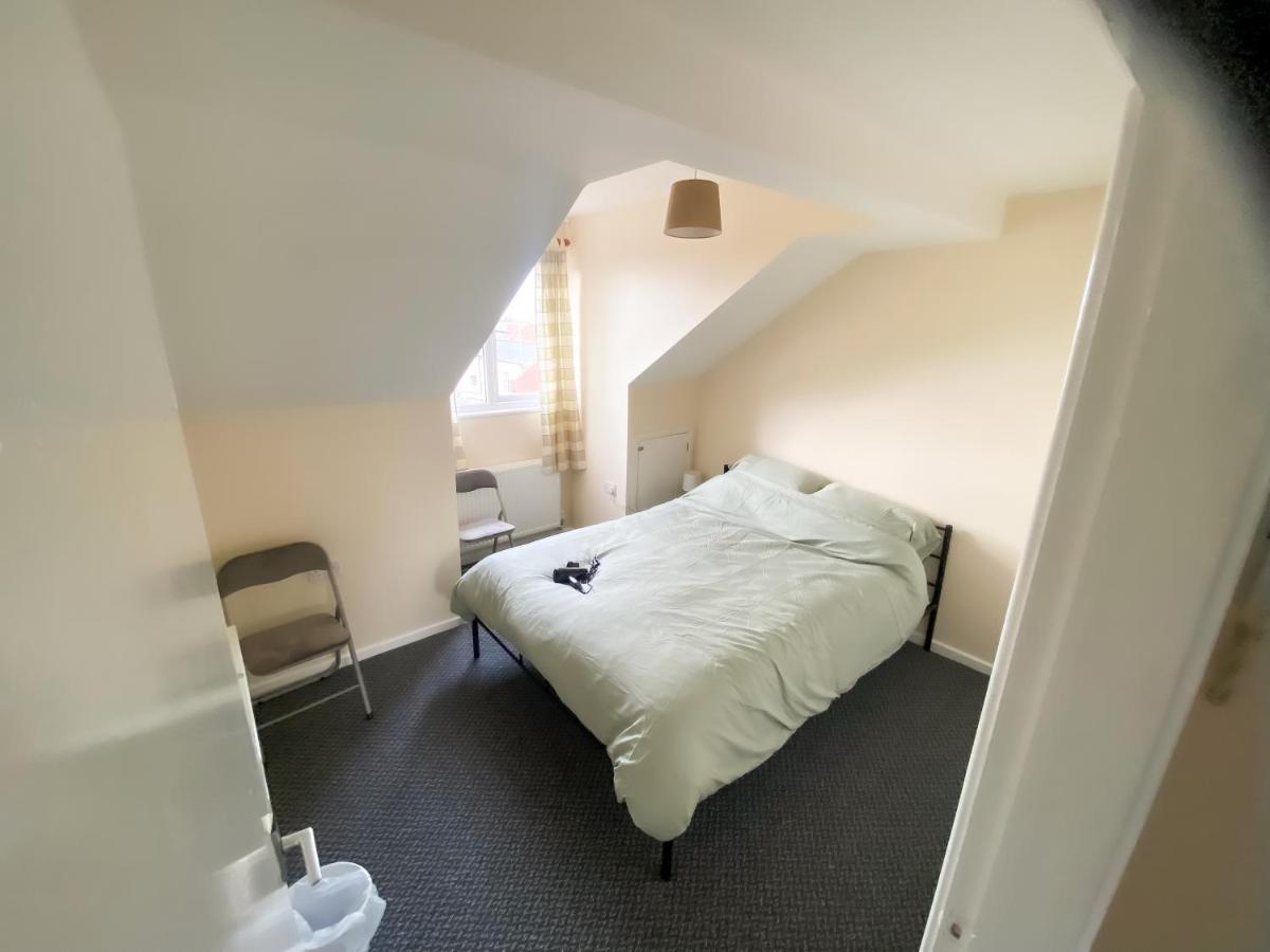 Headrose House - Housity