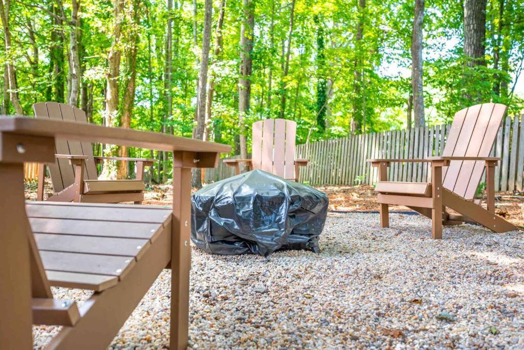 Cozy Boho Kildaire Farms Home- near Downtown - Housity