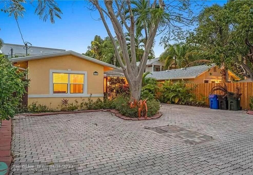 Suitetrails - Victoria Park Home, Private Pool 2miles from Beach
