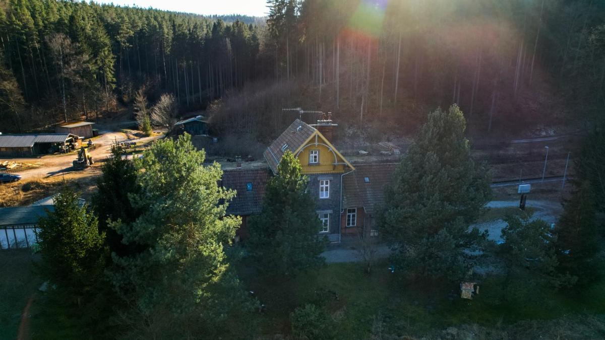 Bahnhof Paulinzella mit Sauna - Housity
