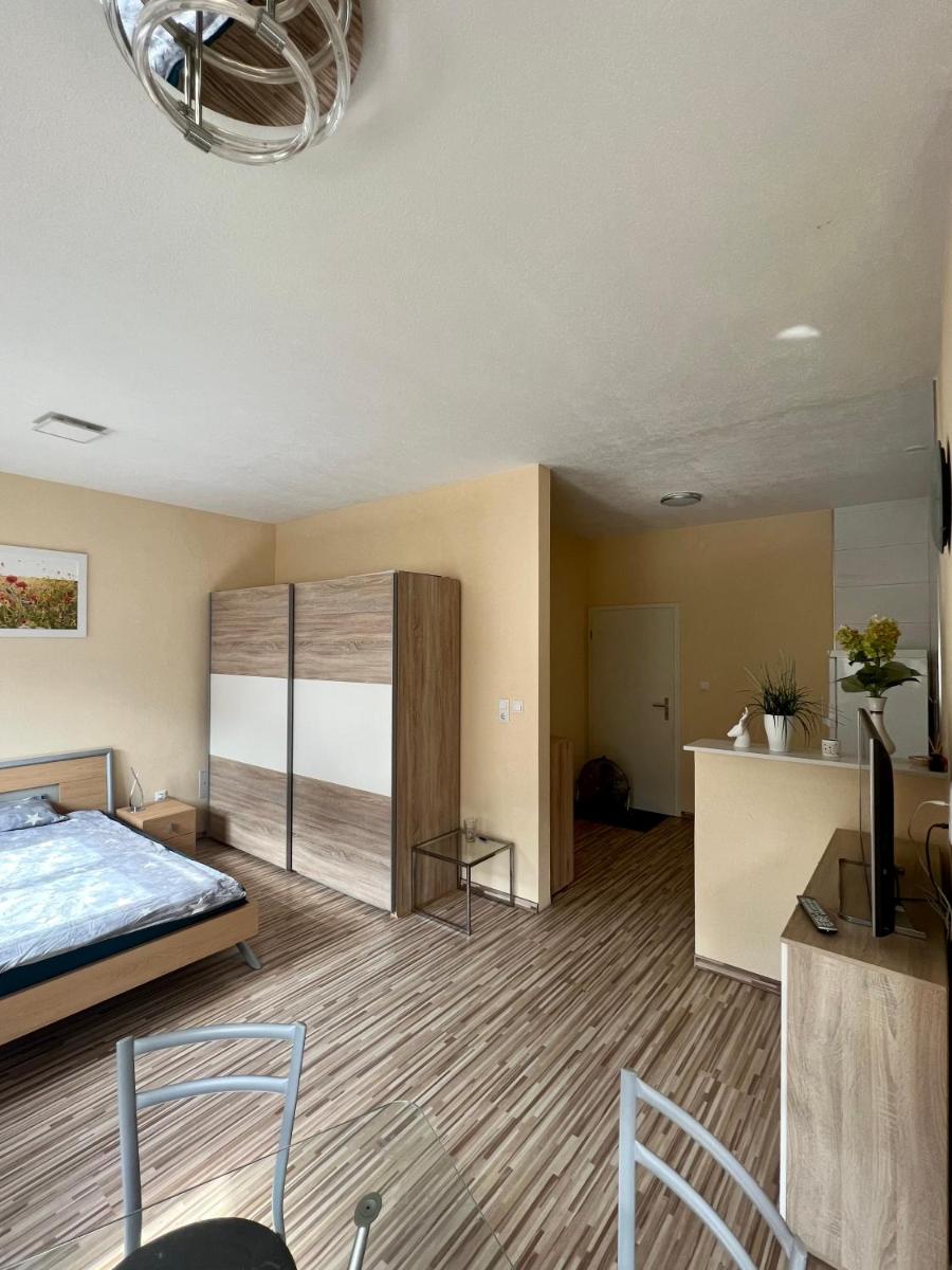 1 Raumwohnung für 2 Gäste - Housity