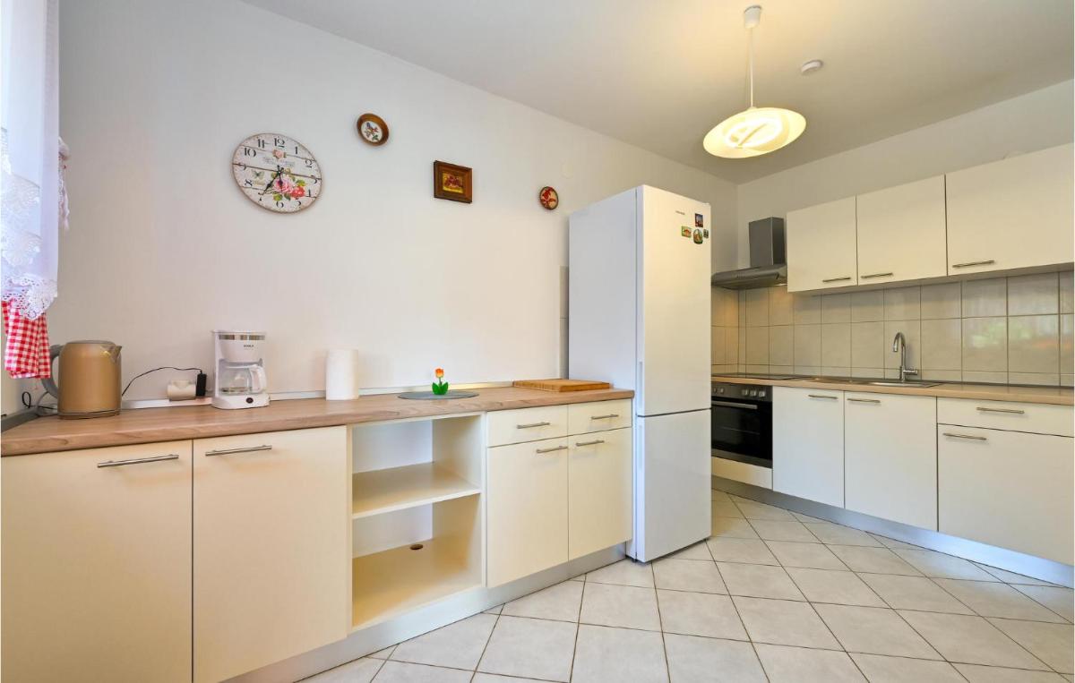 Nice Home In Globocec Ludbrecki - Housity