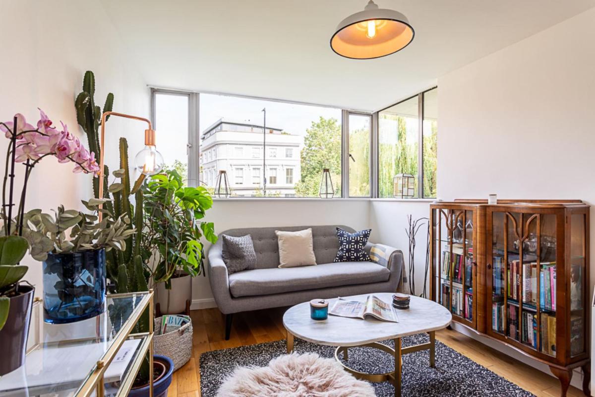 Modern Victoria Park Apartment - Housity