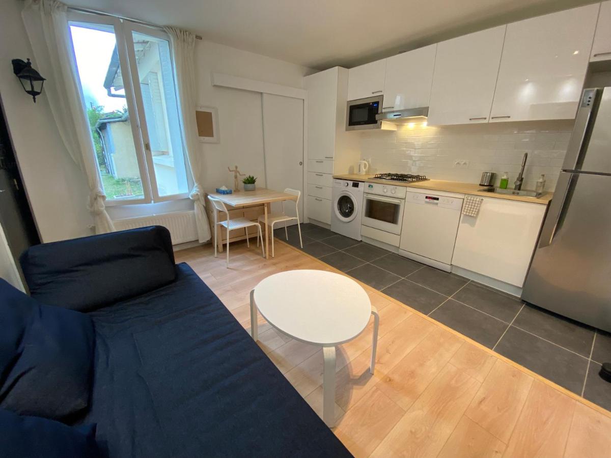Cozy flat with garden between Paris & Disney - Housity