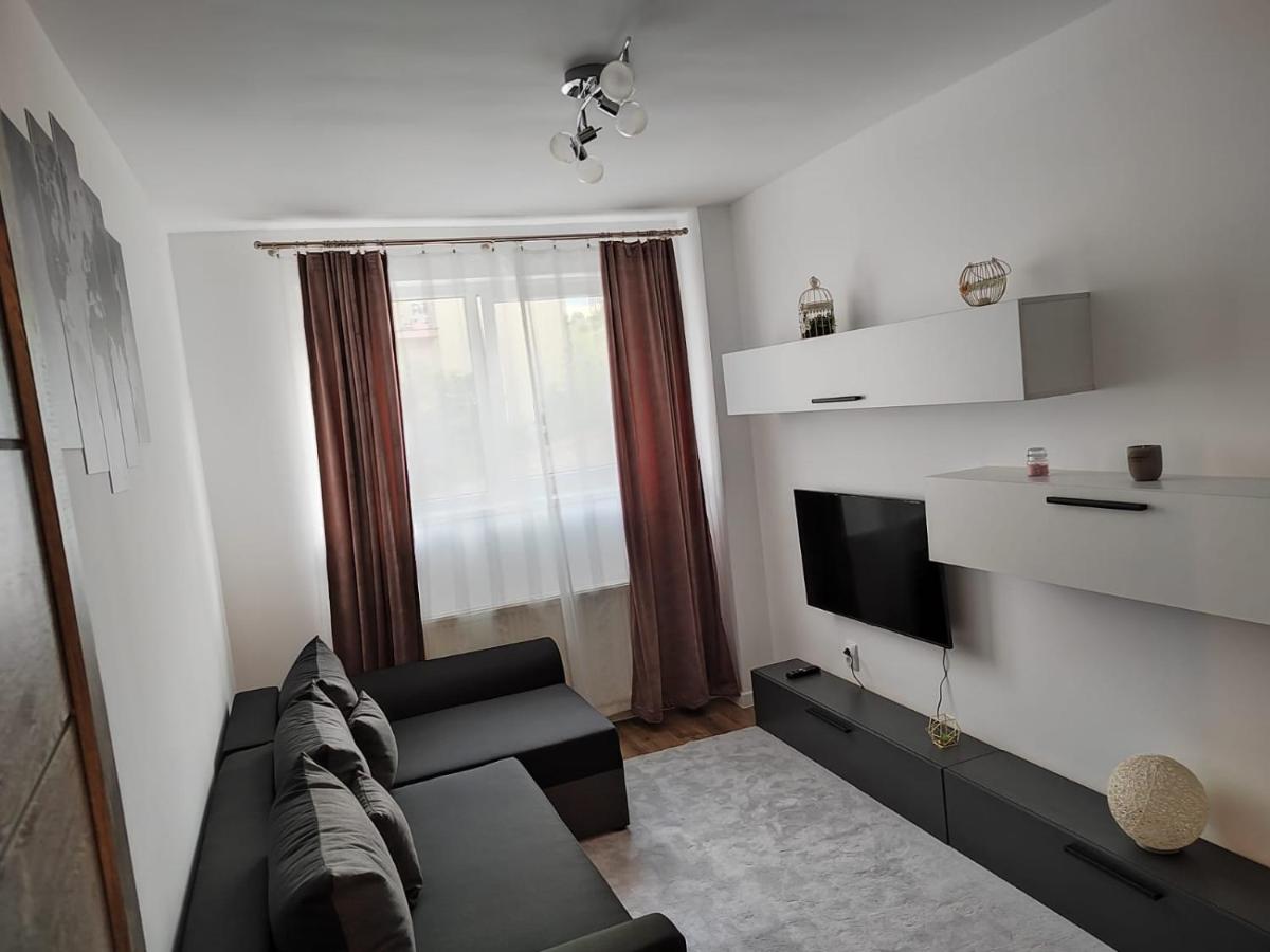 B&I Apartment - Housity