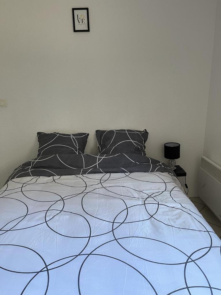 Logement Entier - Université - Parking privatif - Wifi - Housity