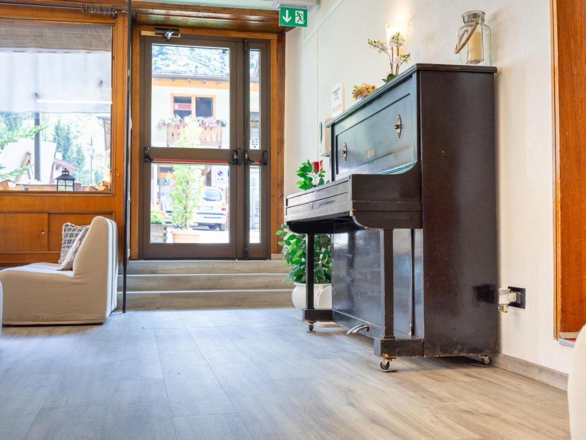 Hotel Alle Alpi - Housity