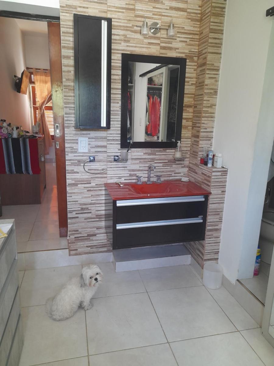 Suites con baño privado - Housity