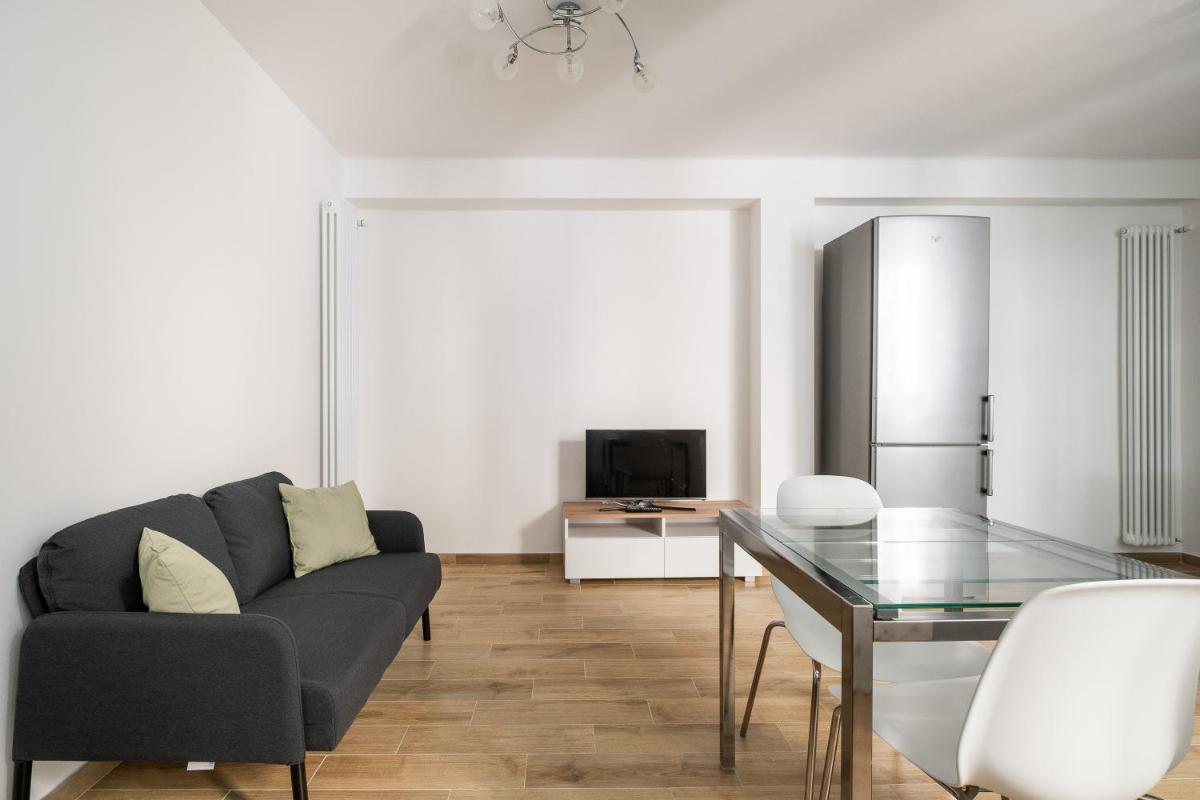 Bologna Suite Centre City - Housity
