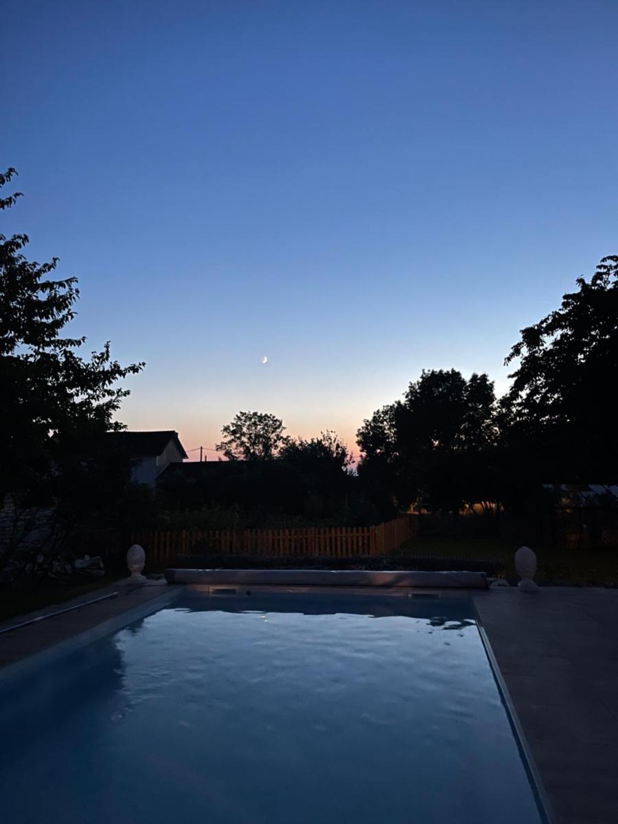 La Grange 1743 - Housity