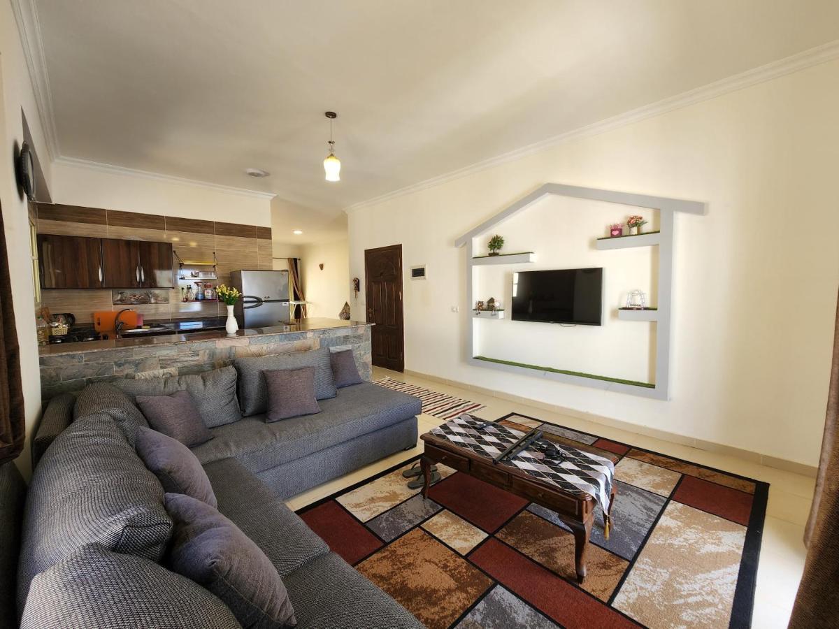 Entire rental unit - Housity