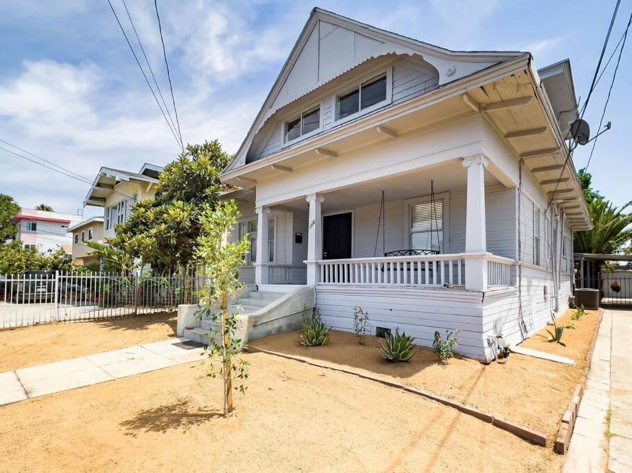 5 Bedroom Koreatown Charmer near DTLA - Housity