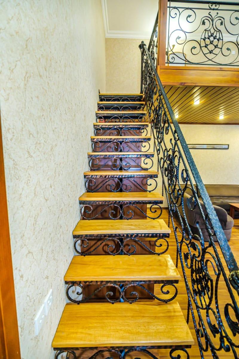 Nizami Street 2 Room Luxe House - Housity