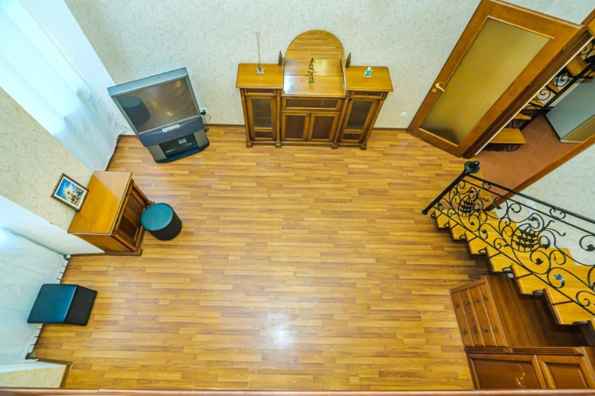 Nizami Street 2 Room Luxe House - Housity