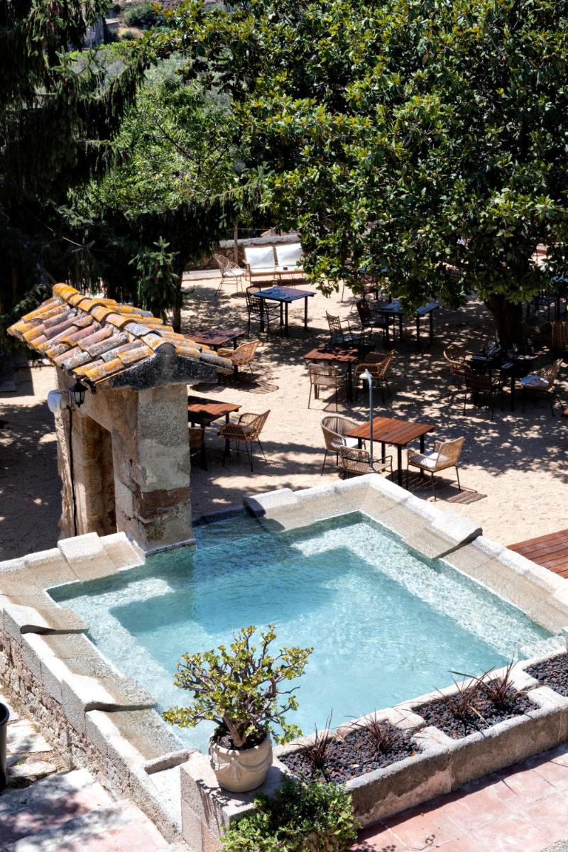 La Mer Hotel - Housity