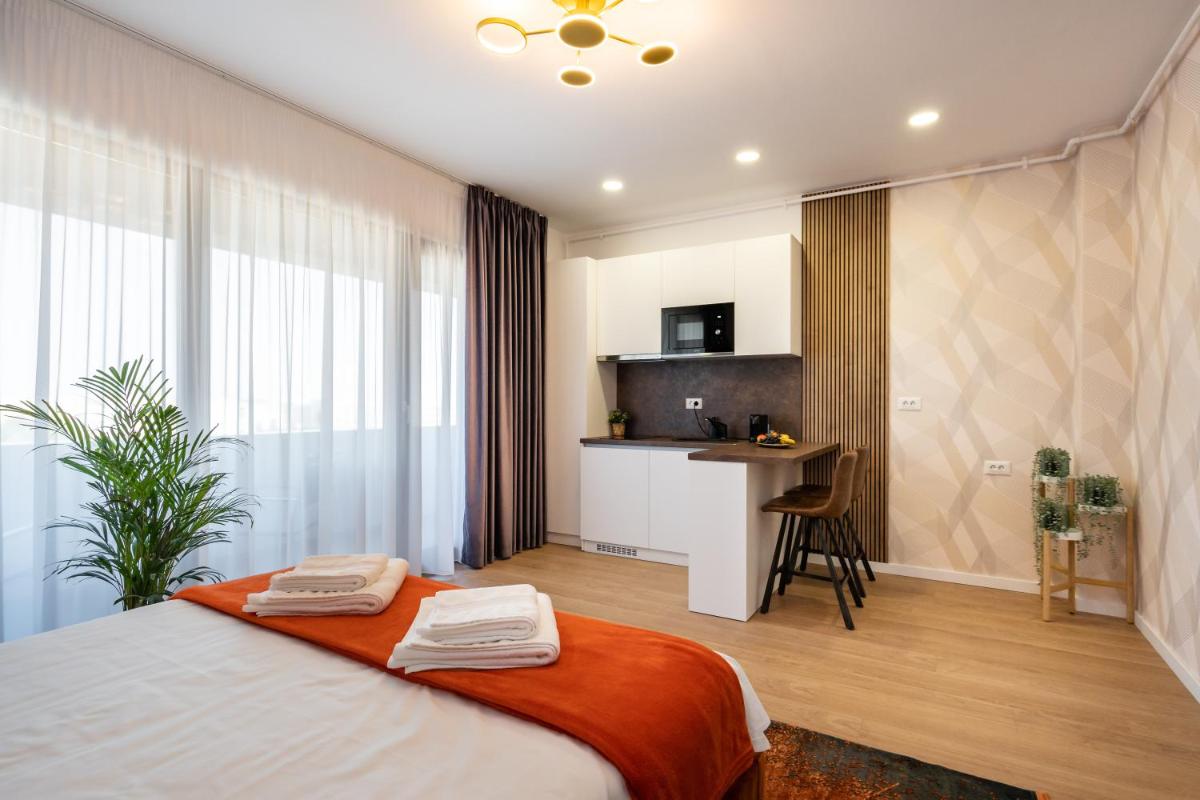 Glamour Apartments 8 - Hizvo