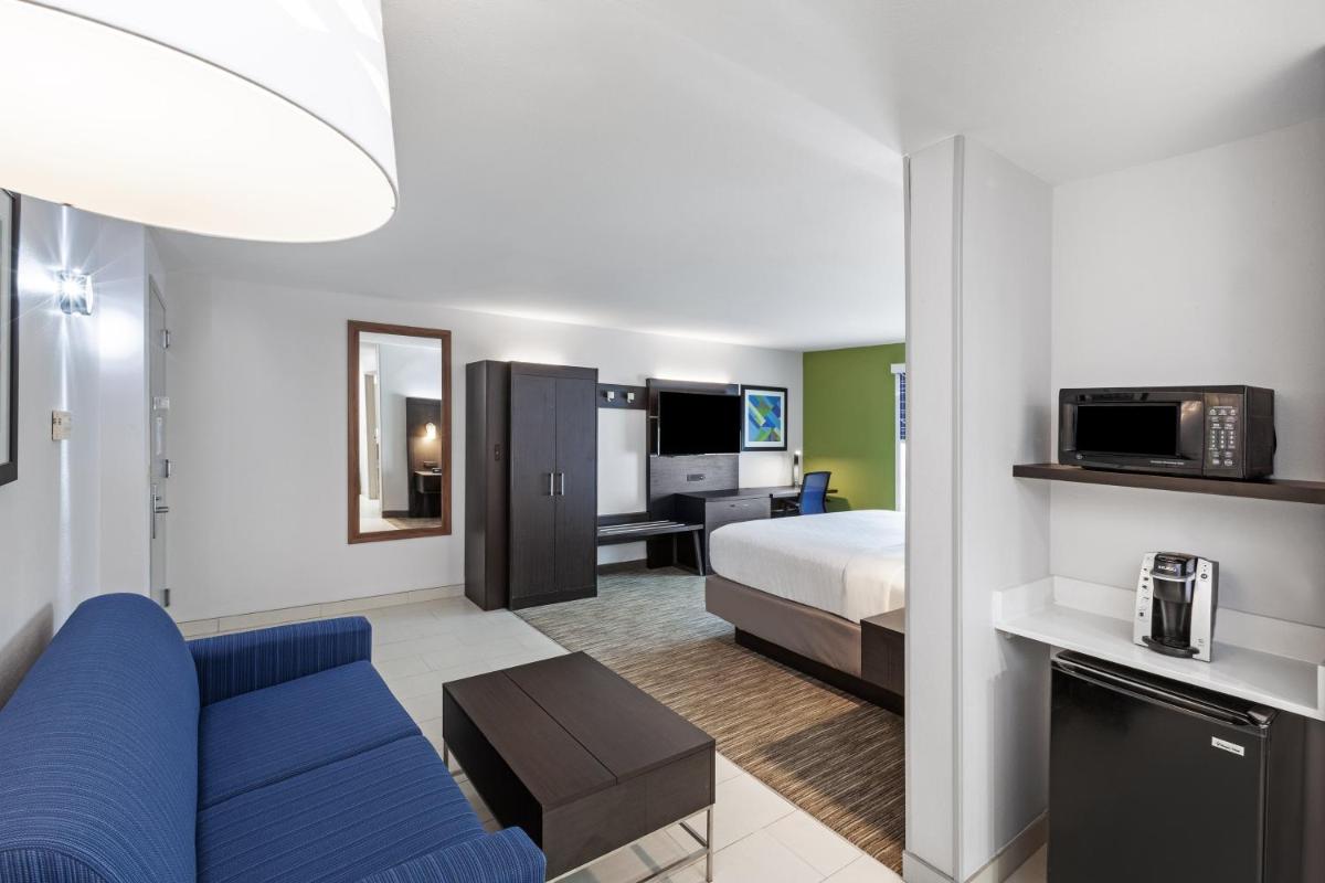 Holiday Inn Express & Suites Baton Rouge East by IHG - Housity