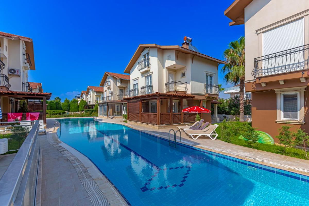 Belek Pool Villa - Housity