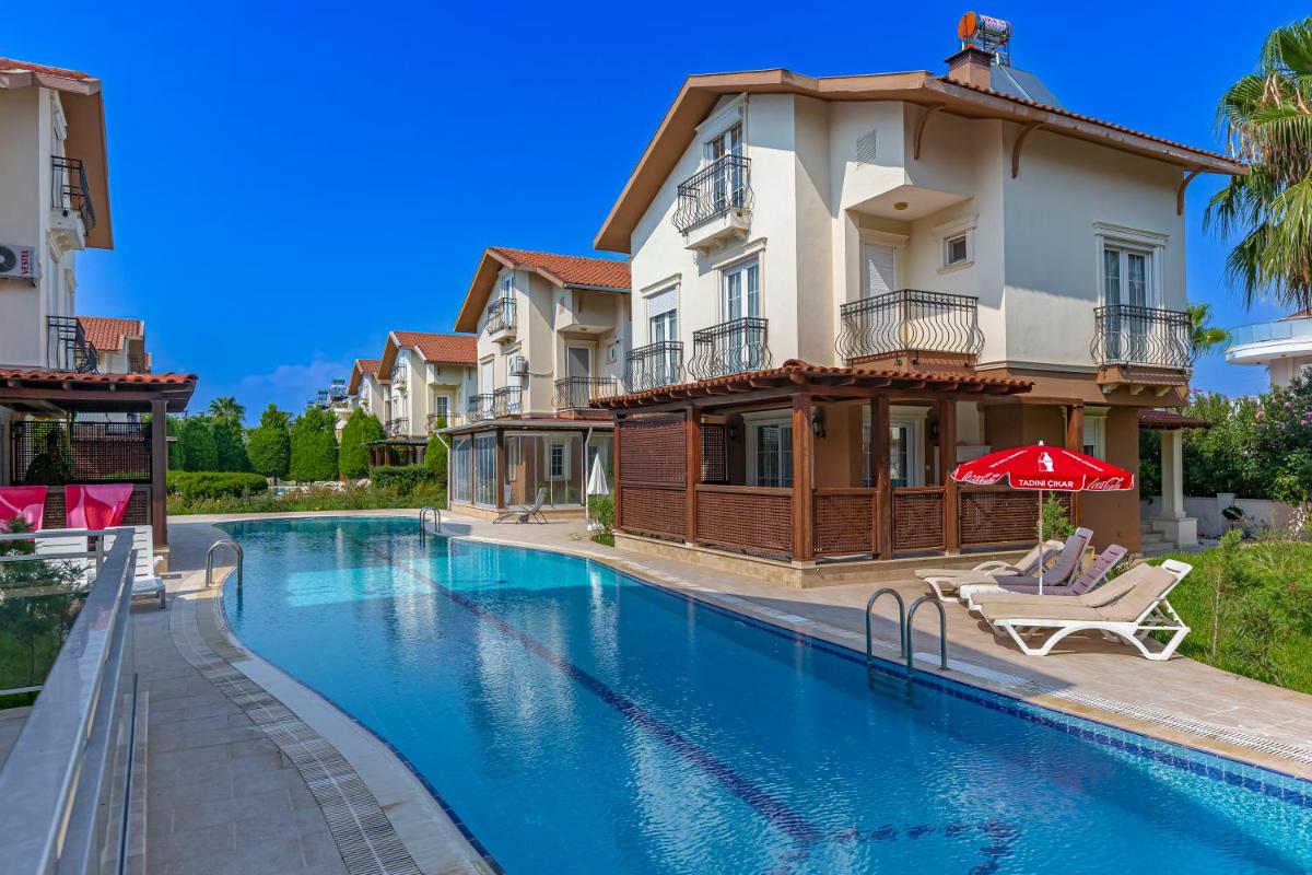 Belek Pool Villa - Housity