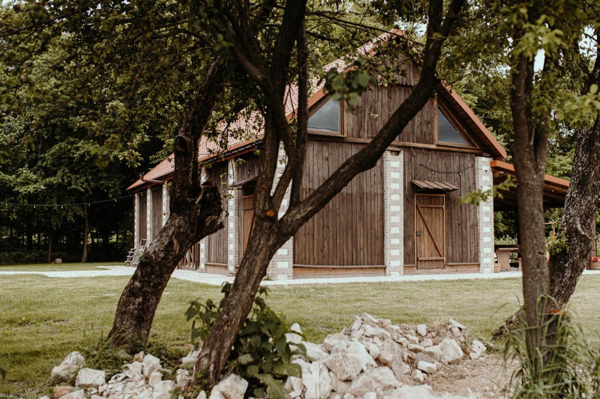 Sza?asy na drzewach - Housity