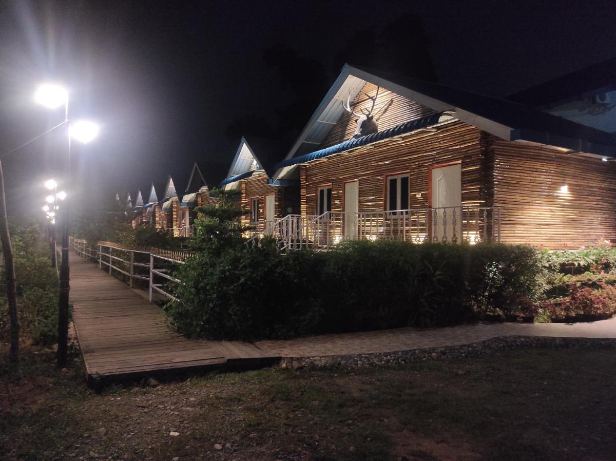 Changs Resort - Housity
