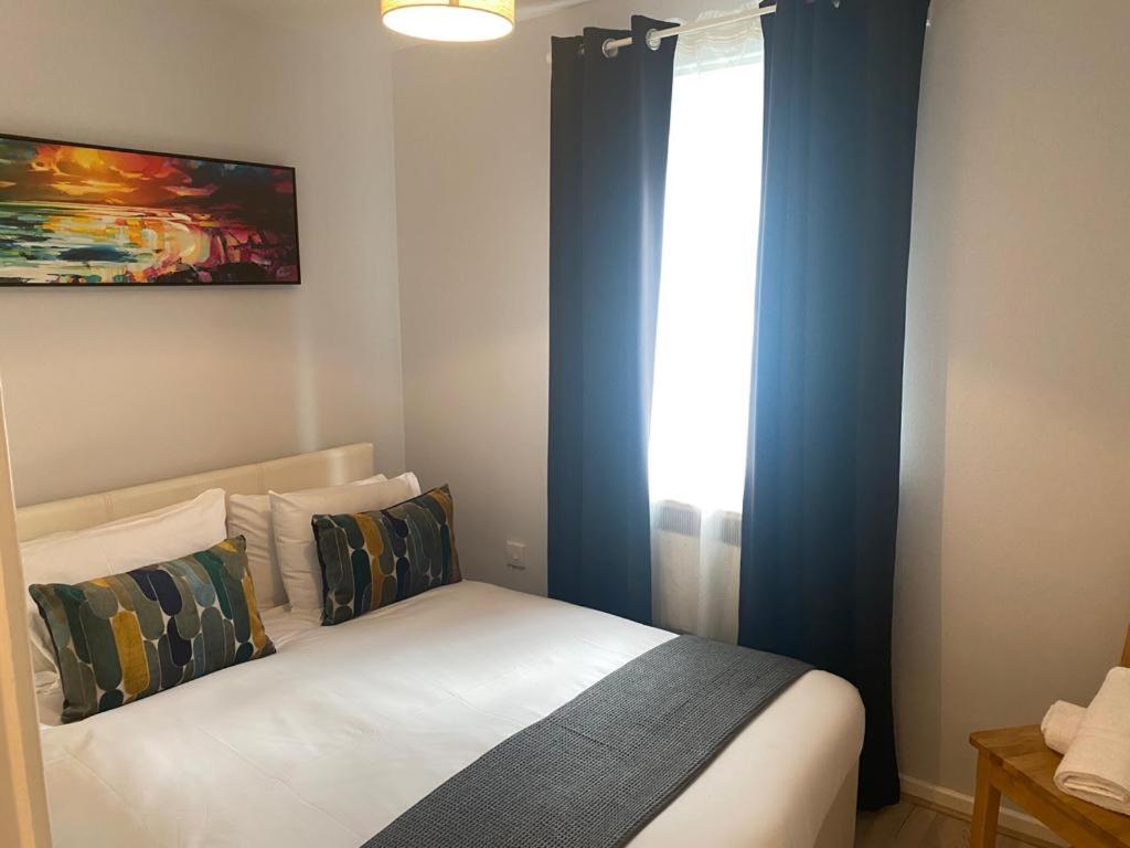Great Escape in Cardiff Bay - Housity