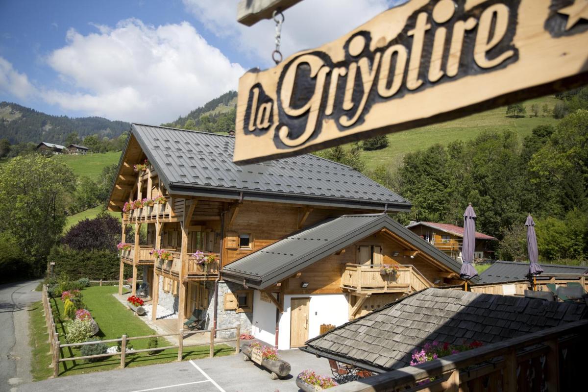 Vue générale sur la montagne ou vue sur la montagne depuis l'hôtel