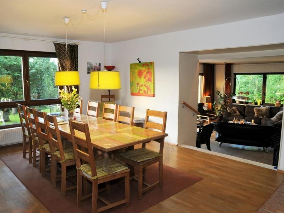 Totale Ruhe im Wald - Housity