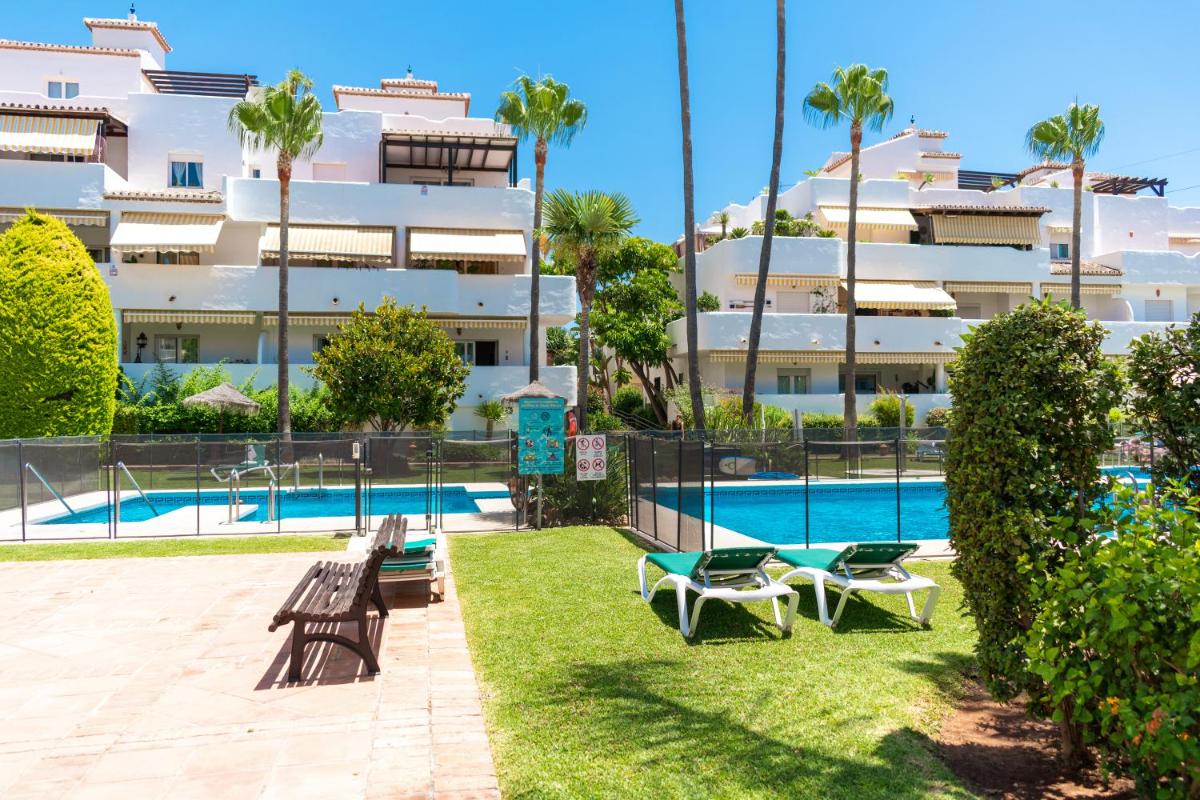 Golden Mile Duplex Marbella - Hizvo