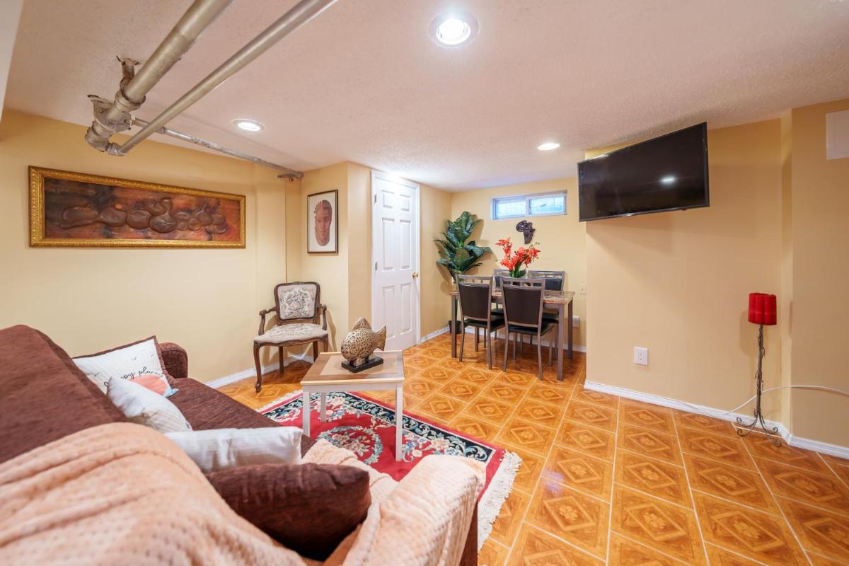 Newly Renovated Beautiful Studio Apt - Housity